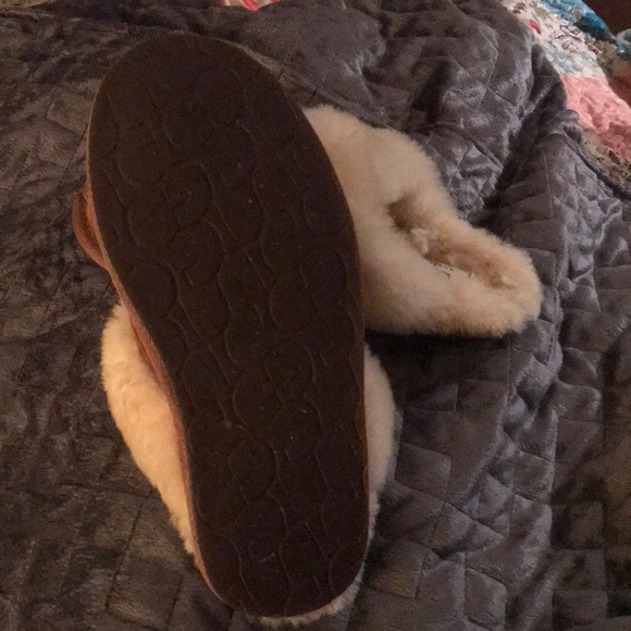 UGG slippers - Picture 4 of 5